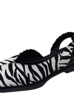 Style Core Aesthetics, New Style Trends - Square Toe Sandals