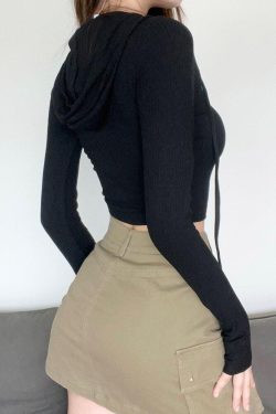 Style Core Aesthetics, New Style Trends - Star Embroidery Hooded Crop Top