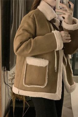 Style Core Aesthetics, New Style Trends - Suede Splice Horn Buckle Lapel Neck Jacket