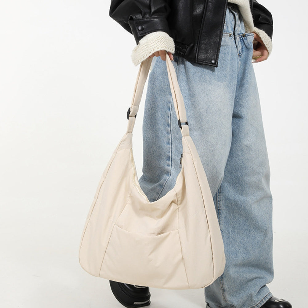 Style Core Aesthetics, New Style Trends - Teyra | Tote bag Style Core Aesthetics, New Style Trends - Teyra | Tote bag