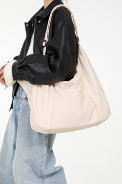 Style Core Aesthetics, New Style Trends - Teyra | Tote bag