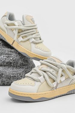 Style Core Aesthetics, New Style Trends - 'Thick' Shoes