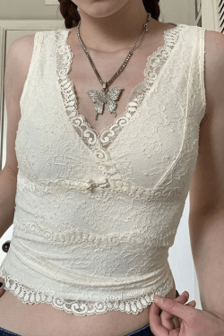 Style Core Aesthetics, New Style Trends - V Neck Lace Crop Tank Top