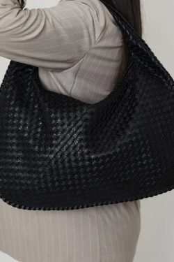 Style Core Aesthetics, New Style Trends - Valma | Sac hobo souple