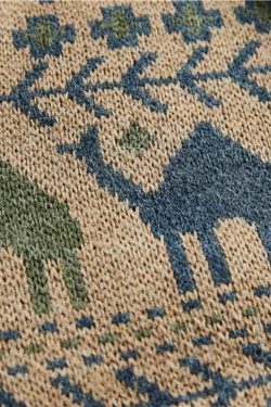 Style Core Aesthetics, New Style Trends - Vintage Camel Knitted Sweater