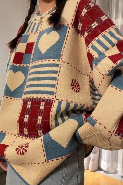 Style Core Aesthetics, New Style Trends - Vintage Heart Pattern Sweater