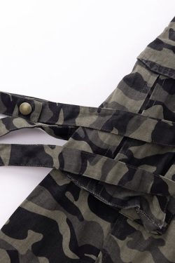 Style Core Aesthetics, New Style Trends - 'Waved' Jeans