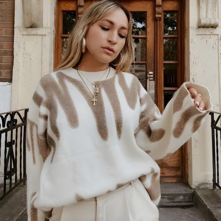 Style Core Aesthetics, New Style Trends - Wavy Line Design Knitted Sweater Style Core Aesthetics, New Style Trends - Wavy Line Design Knitted Sweater