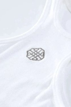 Style Core Aesthetics, New Style Trends - White Logo Ribbed Cropped Tank Top