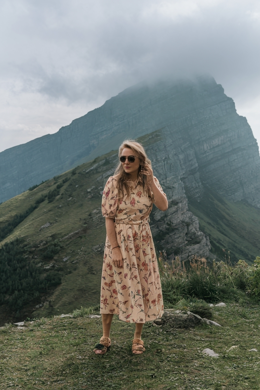 Hill Station Outfit Ideas for Women: Travel in Style outfit idea