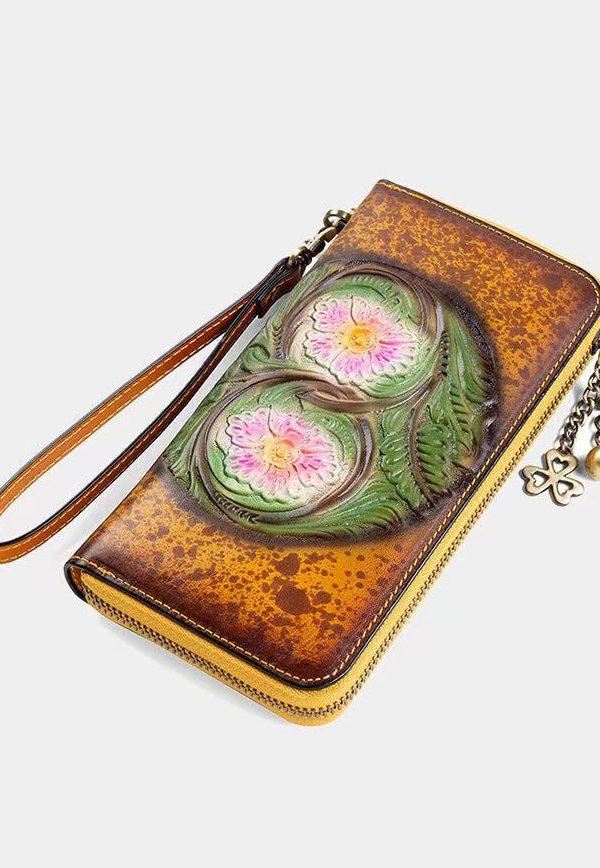 2025 New Brown Embossed Zippered Women Wallet Purse