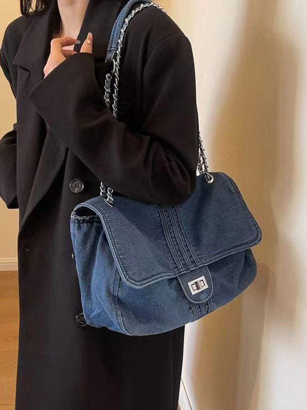 2025 New Light Blue Large Capacity Chain Denim Shoulder Bag