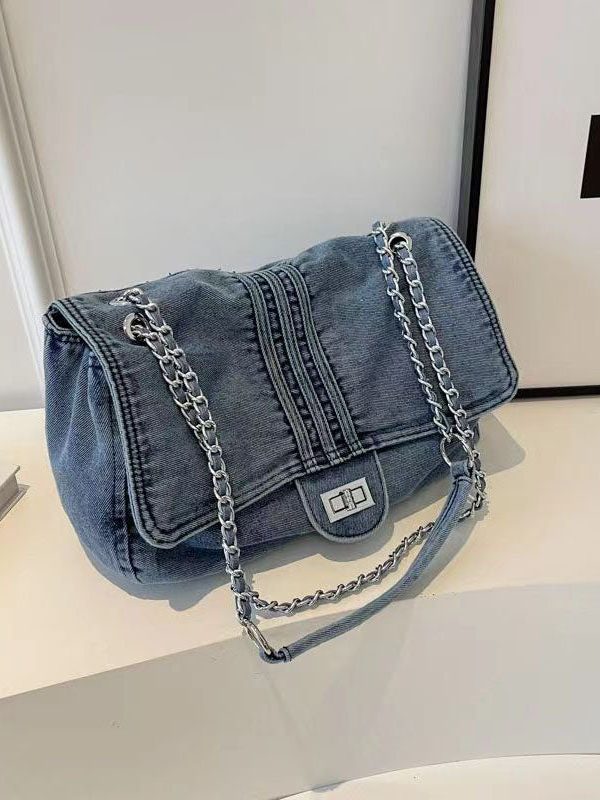 2025 New Light Blue Large Capacity Chain Denim Shoulder Bag