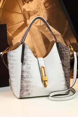 2025 New White Large Capacity Calf Leather Tote Handbag