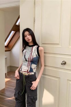 Abstract Printed Tank Top
