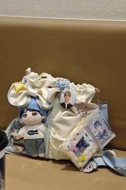 Anime-Inspired Drawstring Ita Bag for Plush Dolls