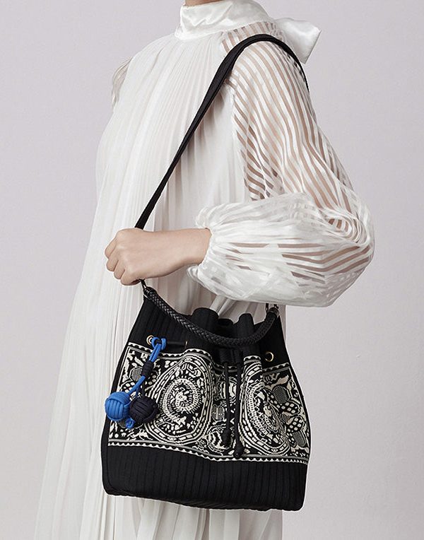 Art Black Jacquard Drawstring Cotton Pouch Handbag