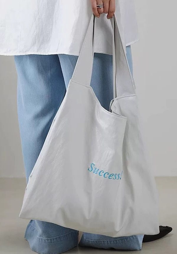 Art Red Letter Large Capacity Faux Leather Shoulder Bag