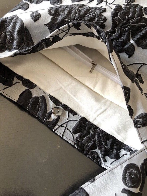 Beautiful Grey Flower Jacquard Square Spandex Satchel Handbag