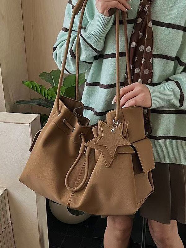 Beautiful Khaki Star Pendant Solid Durable Faux Leather Women Handbags