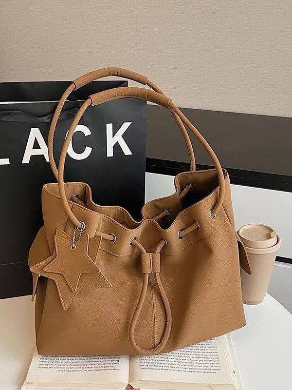 Beautiful Khaki Star Pendant Solid Durable Faux Leather Women Handbags