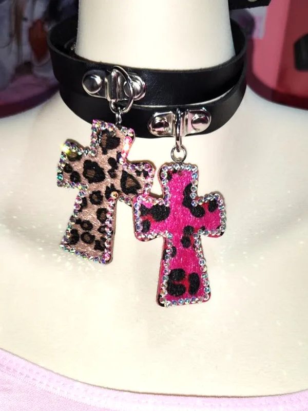Bimbocore Leopard Cross Choker Necklace