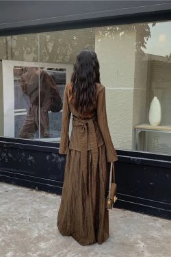 Blouse & Skirt Two Piece Set