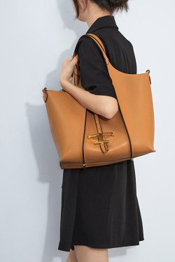 Boutique Black Large Capacity Calf Leather Satchel Handbag