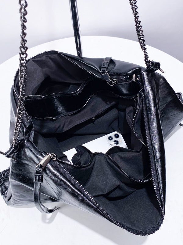 Boutique Black Solid Durable Faux Leather Flap Bag