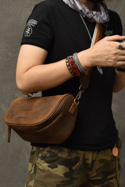 Boutique Brown Calf Leather Messenger Bag