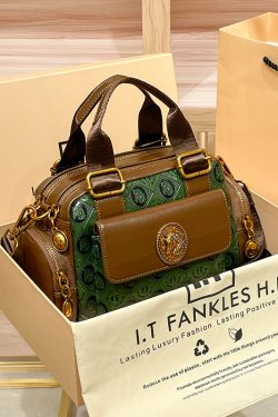 Boutique Green Solid Durable Calf Leather Tote Bag