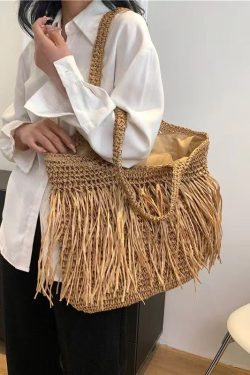 Boutique Khaki Handmade Straw Woven Tassel Shoulder Bag