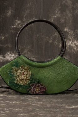 Boutique Retro Red Embossed Calf Leather Tote Handbag