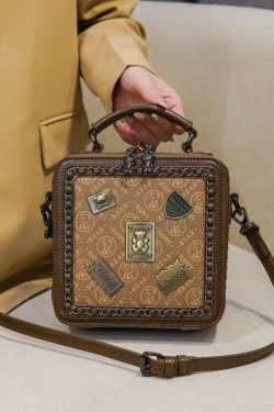 Boutique Stylish Khaki Faux Leather Messenger Bag