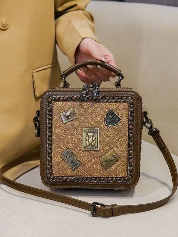 Boutique Stylish Khaki Faux Leather Messenger Bag