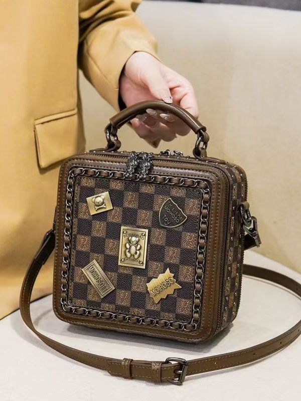 Boutique Stylish Khaki Faux Leather Messenger Bag