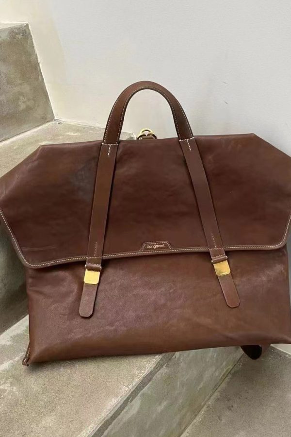 Boutique Versatile Brown Calf Leather Messenger Bag