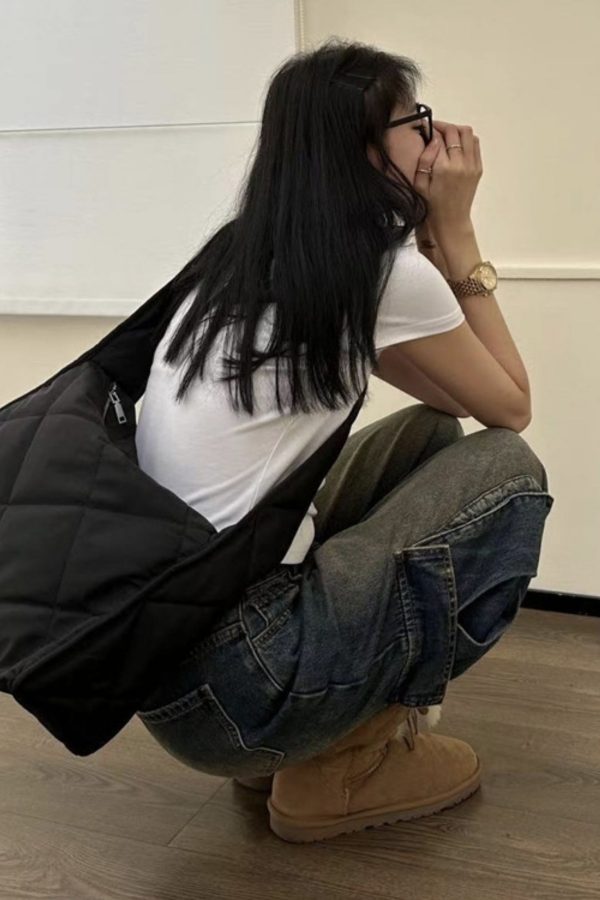 Casual Black Large Capacity Nylon Messenger Bag