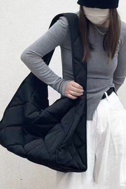 Casual Black Large Capacity Nylon Messenger Bag