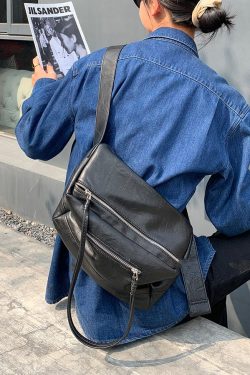 Casual Black Zippered Solid Durable Faux Leather Messenger Bag