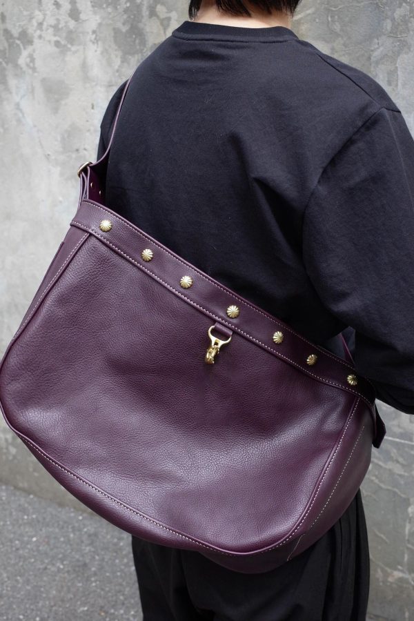 Casual Dull Purple Rivet Large Capacity Faux Leather Messenger Bag
