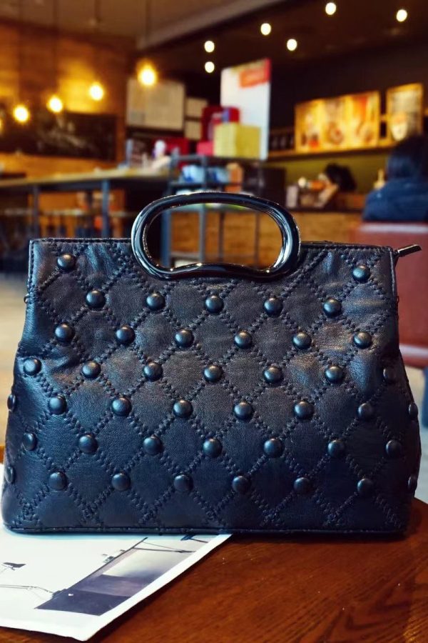 Chic Black Large Capacity Calf Leather Tote Handbag