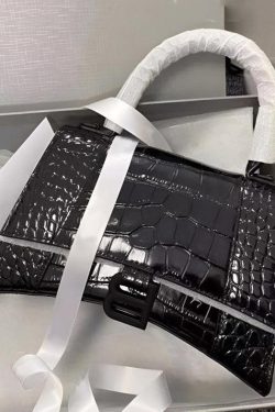 Chic Black Versatile Faux Leather Tote Handbag