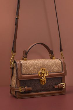 Chic Brown Versatile Calf Leather Messenger Bag