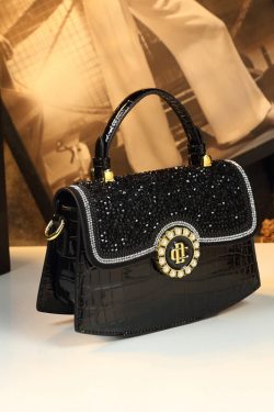 Chic Brown Zircon Durable Calf Leather Messenger Bag