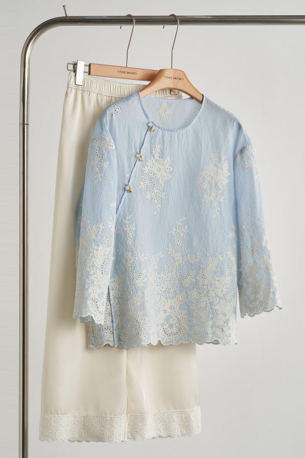 Chic Sky Blue Embroidered Hollow Out Cotton Top Spring
