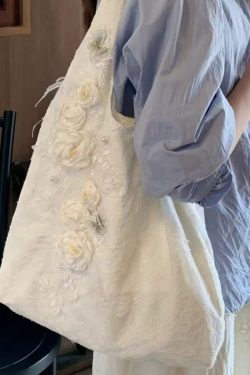 Chic White Floral Decorated Canvas Satchel Handbag