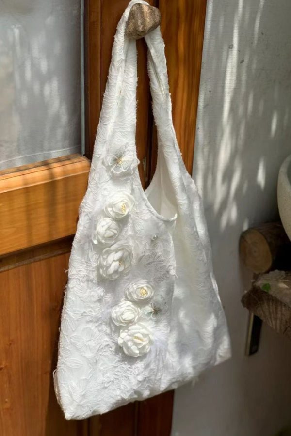 Chic White Floral Decorated Canvas Satchel Handbag