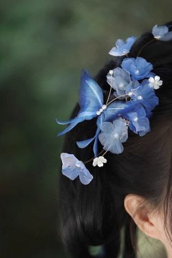 Chinese Style Blue Velvet Butterfly Iris Hairpin