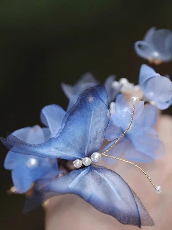 Chinese Style Blue Velvet Butterfly Iris Hairpin